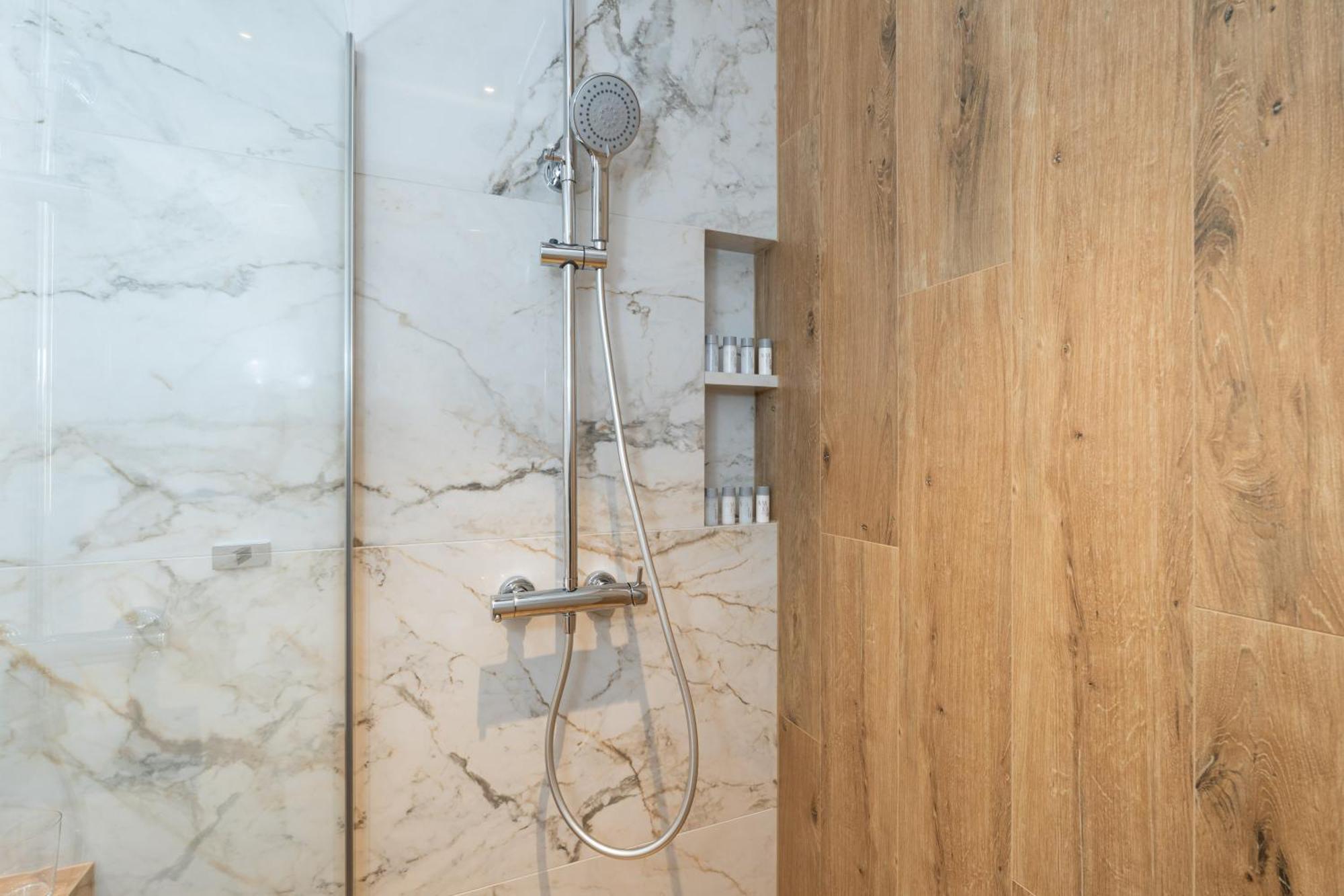 Apartments Maria Затон Экстерьер фото