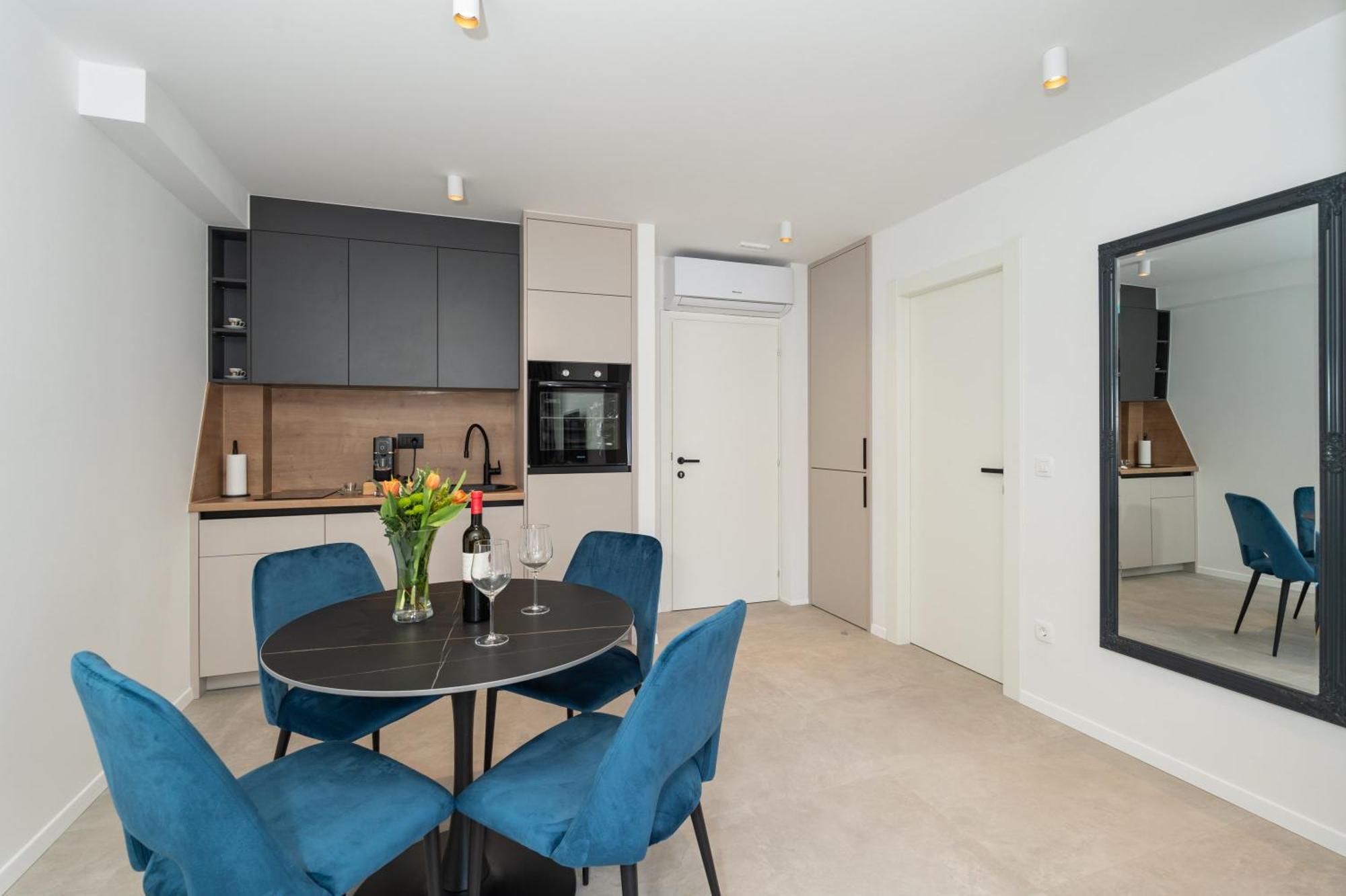 Apartments Maria Затон Экстерьер фото