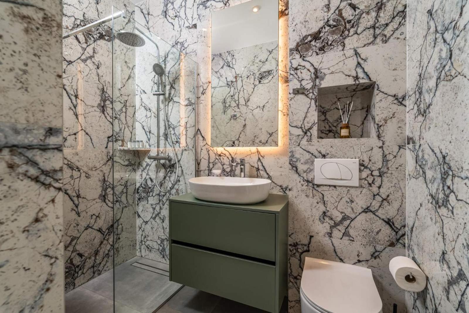 Apartments Maria Затон Экстерьер фото
