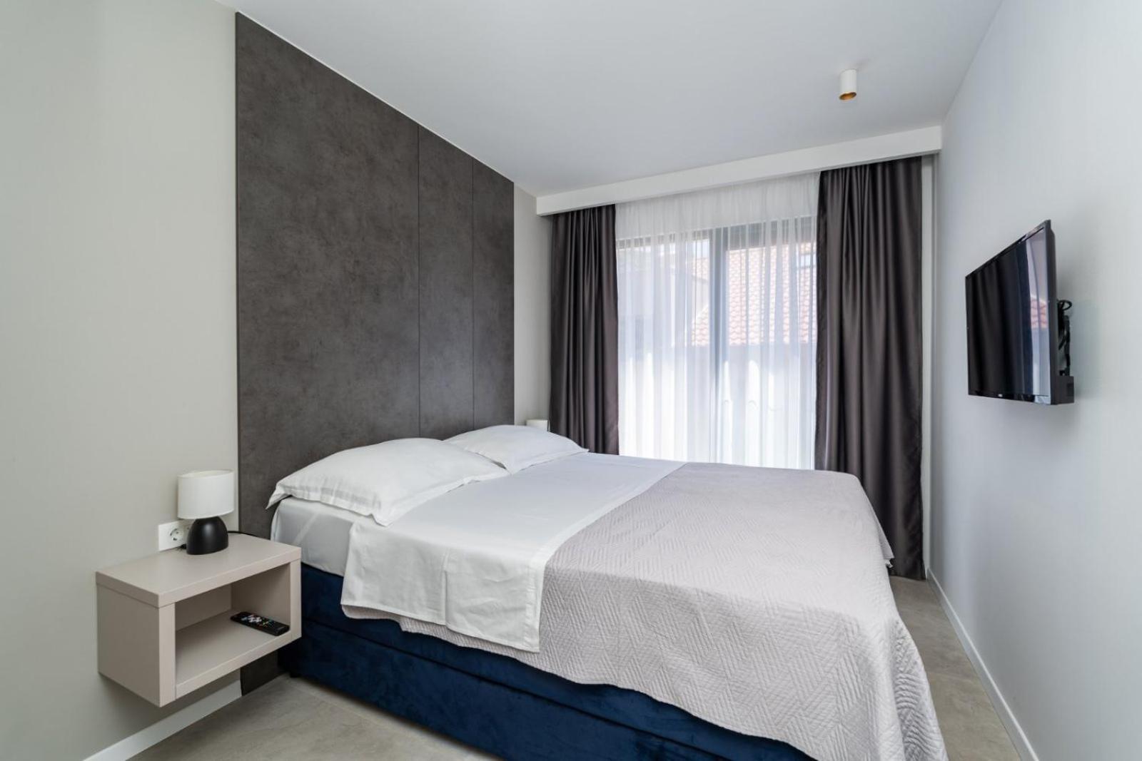 Apartments Maria Затон Экстерьер фото
