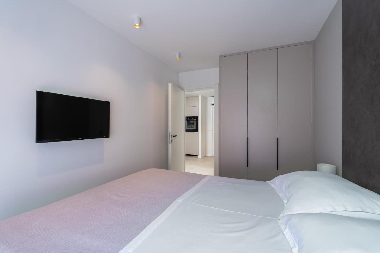 Apartments Maria Затон Экстерьер фото